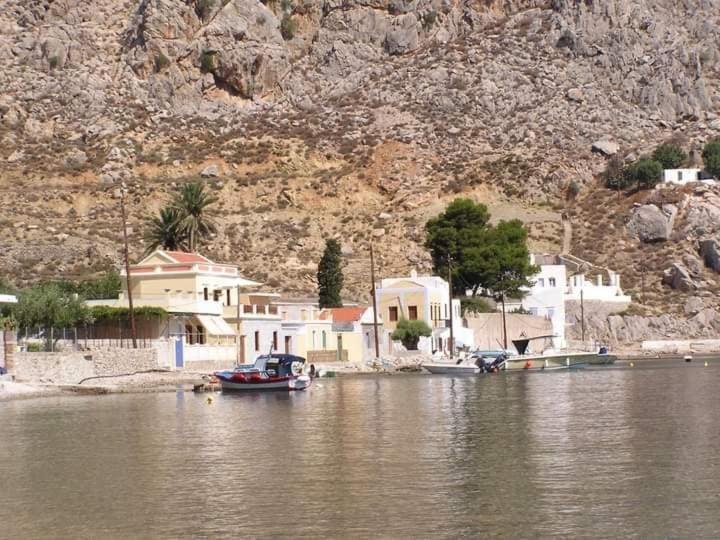 Symi . Villa Calme エクステリア 写真
